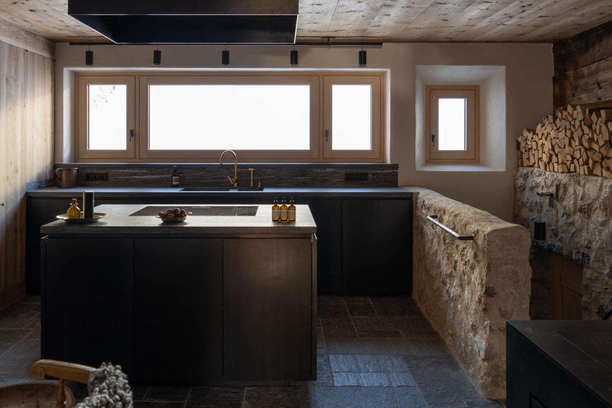 Hotel Almhof Schneider Lech am Arlberg Bilik gambar